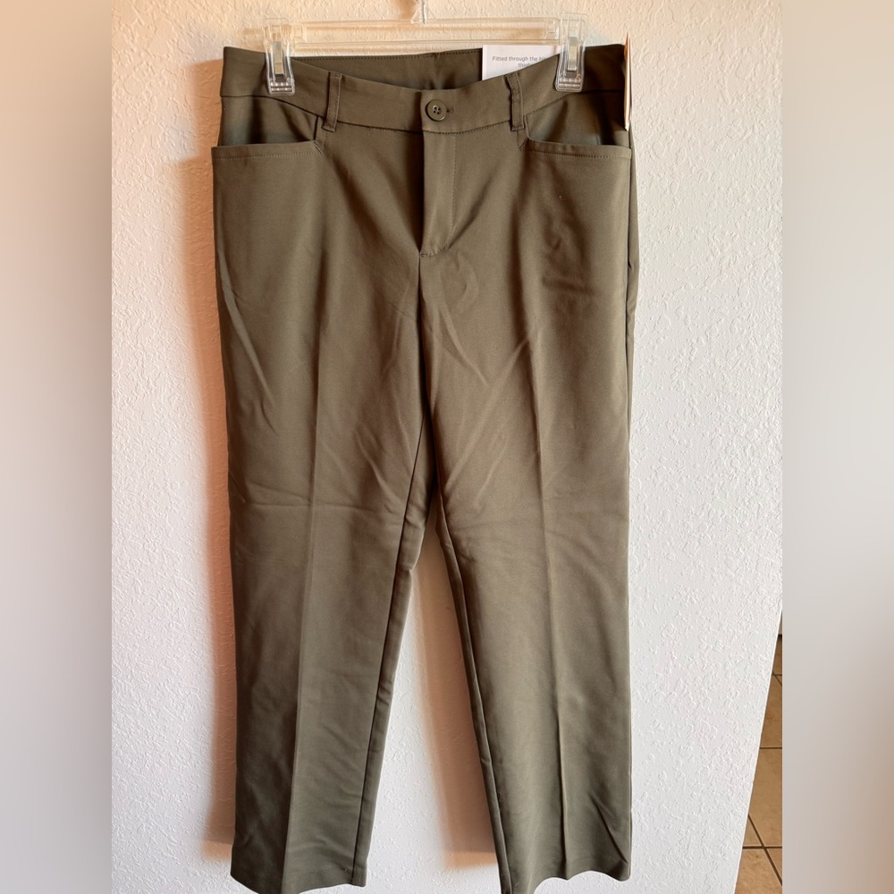 Women’s Christopher&banks size 6 nwt trousers